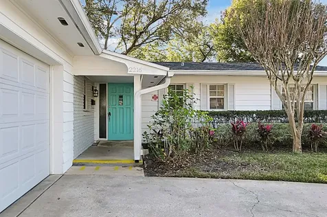 2216 Miscindy Place Orlando FL 32806