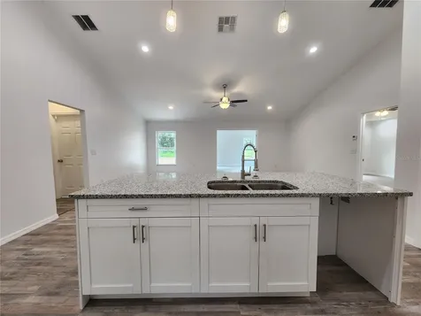 206 Malauka Run Ocklawaha FL 32179