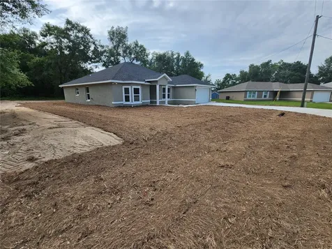 206 Malauka Run Ocklawaha FL 32179