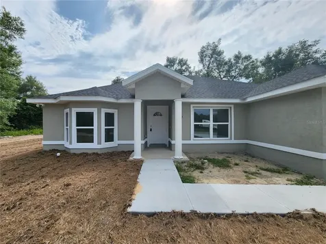 206 Malauka Run Ocklawaha FL 32179