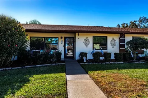 12528 Orangewood Court Tavares FL 32778