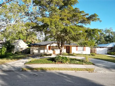 2075 Datura Street Sarasota FL 34239