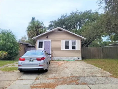 1635 43rd Street S St Petersburg FL 33711