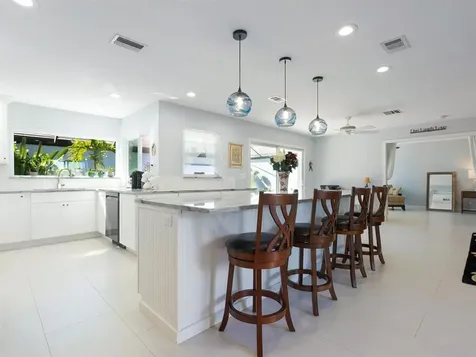 3751 Glen Oaks Manor Drive Sarasota FL 34232