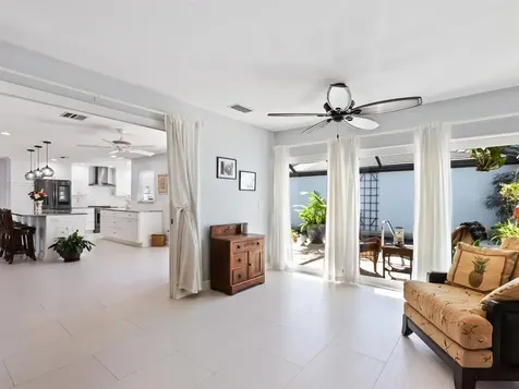 3751 Glen Oaks Manor Drive Sarasota FL 34232