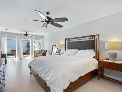 3751 Glen Oaks Manor Drive Sarasota FL 34232