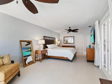 3751 Glen Oaks Manor Drive Sarasota FL 34232