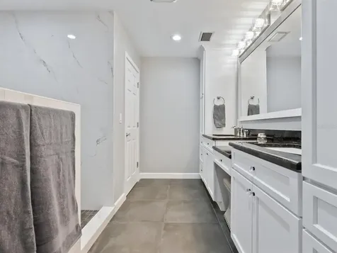 3751 Glen Oaks Manor Drive Sarasota FL 34232