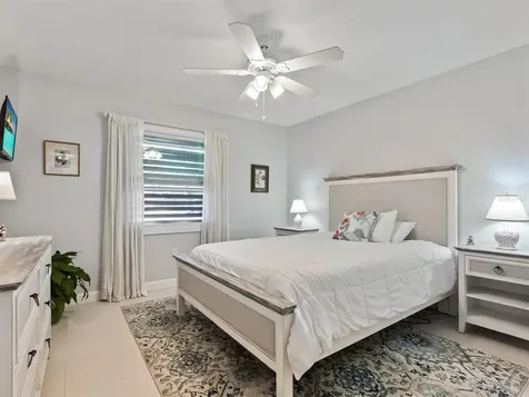 3751 Glen Oaks Manor Drive Sarasota FL 34232