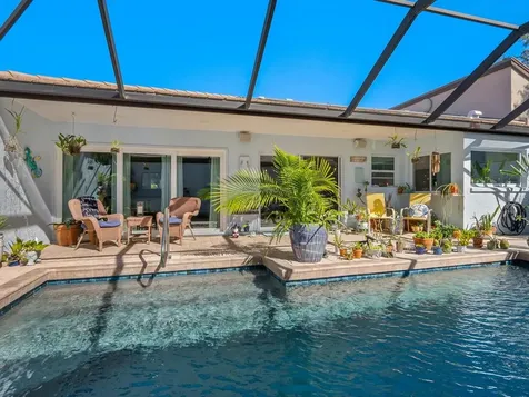 3751 Glen Oaks Manor Drive Sarasota FL 34232