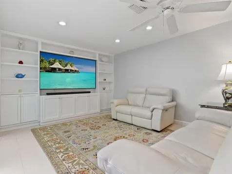 3751 Glen Oaks Manor Drive Sarasota FL 34232