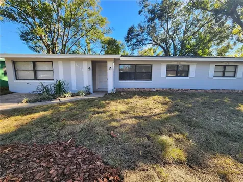 2211 Fontainebleau Drive Orlando FL 32808