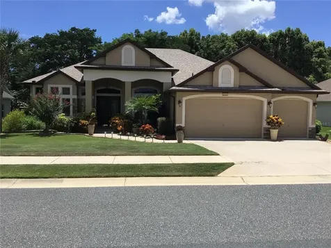 8104 Bridgeport Bay Circle Mount Dora FL 32757