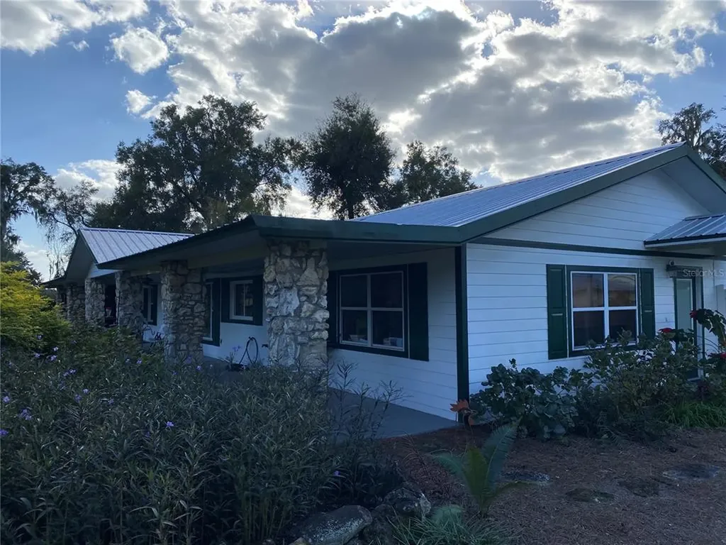 10312 County Road 209 Oxford FL 34484