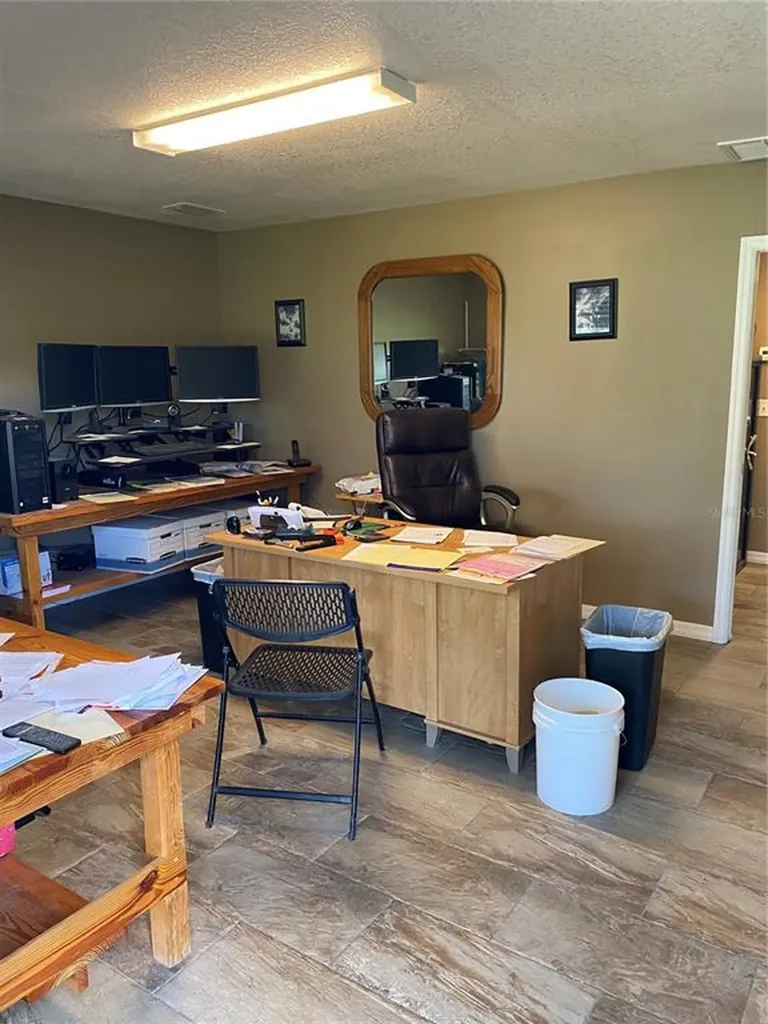 10312 County Road 209 Oxford FL 34484
