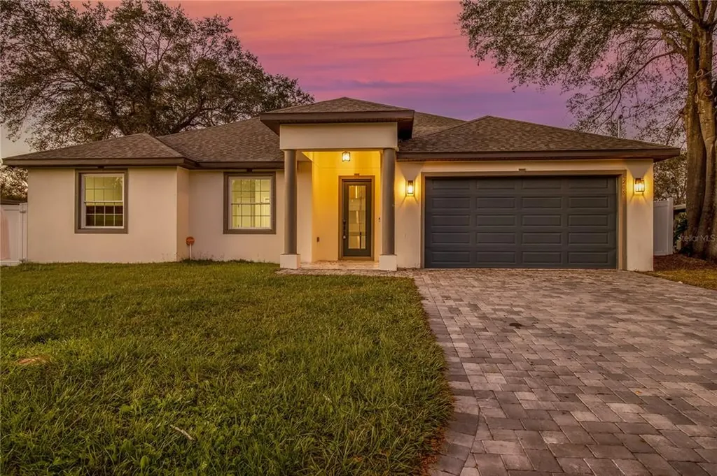 8208 Fir Drive Tampa FL 33619