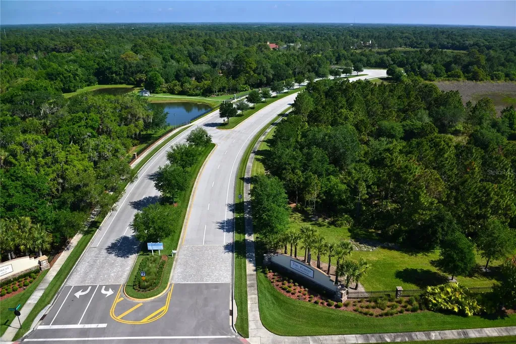 9255 Swaying Branch Road Sarasota FL 34241