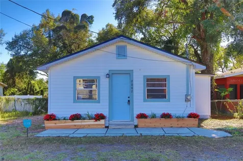 2007 E Seward Street Tampa FL 33604