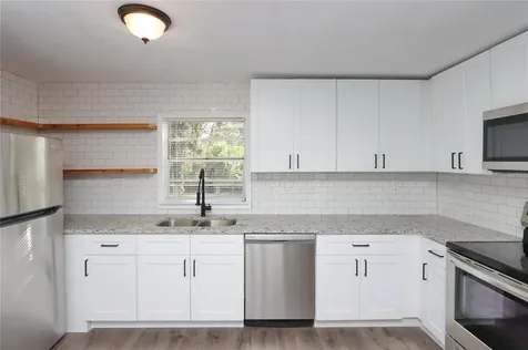 2007 E Seward Street Tampa FL 33604