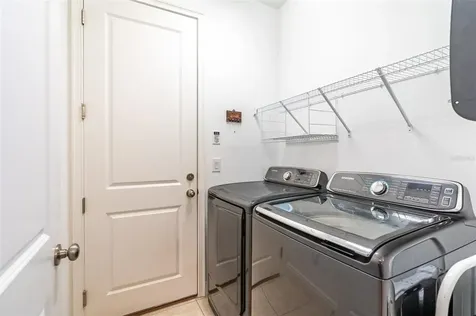 726 Kingsfield Reserve Avenue Brandon FL 33511