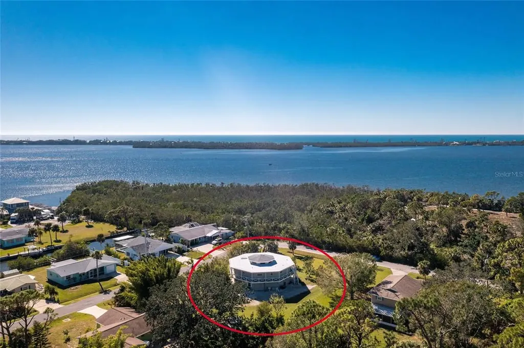 501 Bay Park Boulevard Englewood FL 34223