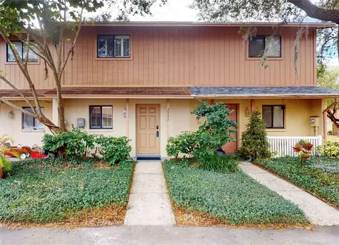 3922 Oak Limb Court Tampa FL 33614