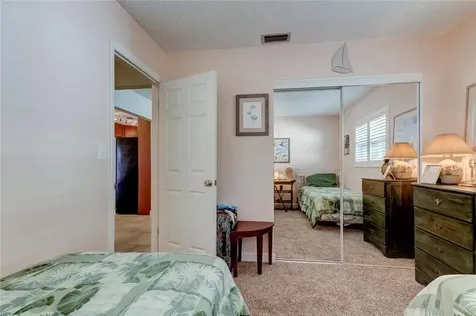 5649 Harding Boulevard NE St Petersburg FL 33703