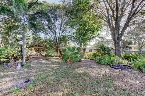 5649 Harding Boulevard NE St Petersburg FL 33703