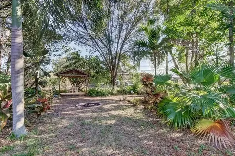 5649 Harding Boulevard NE St Petersburg FL 33703