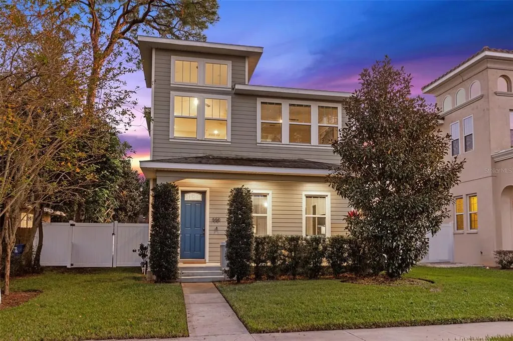 550 33rd Avenue N St Petersburg FL 33704