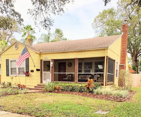 2911 11th Avenue N St Petersburg FL 33713