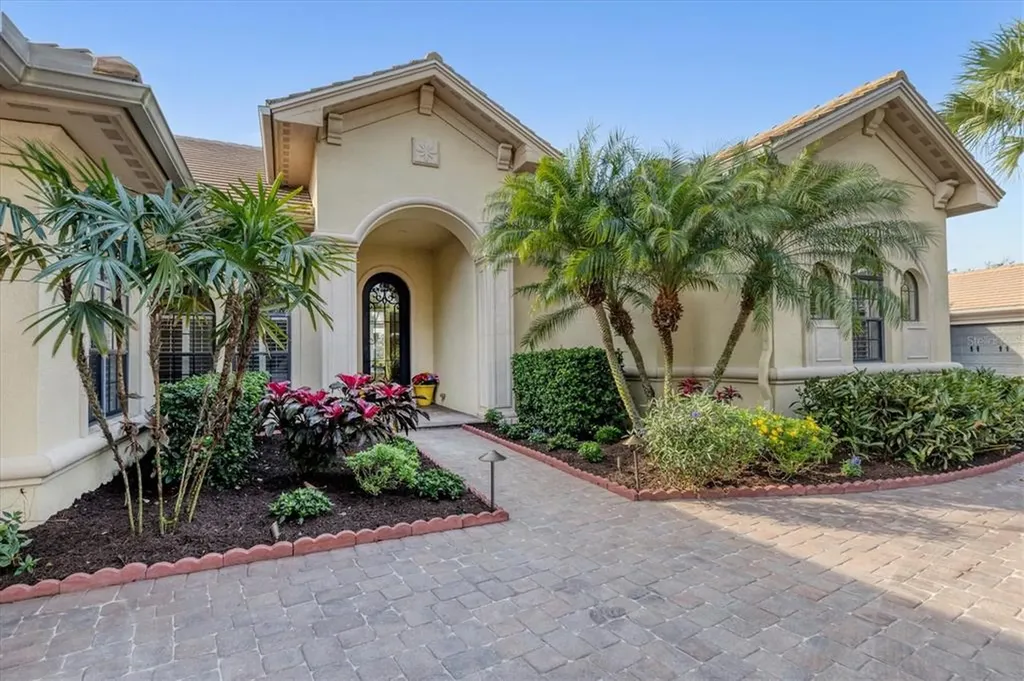 9212 Mcdaniel Lane Sarasota FL 34240