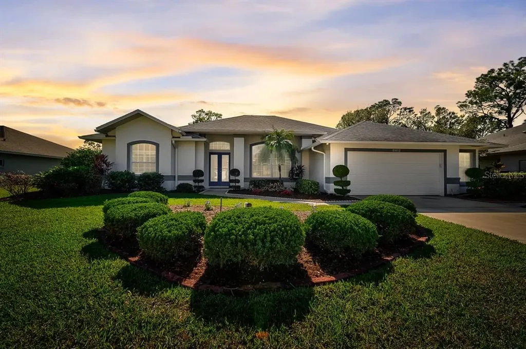 8412 Woodbriar Drive Sarasota FL 34238