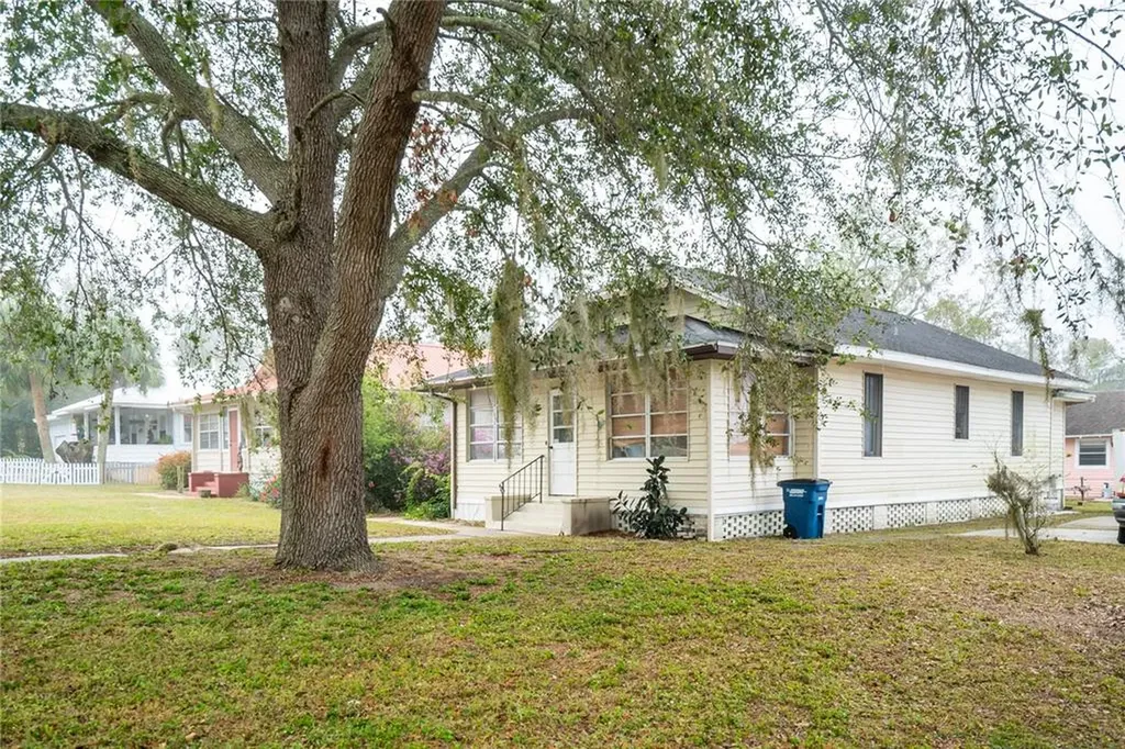 405 Magnolia Avenue Sebring FL 33870