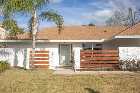 21 Coral Reef Court S Palm Coast FL 32137