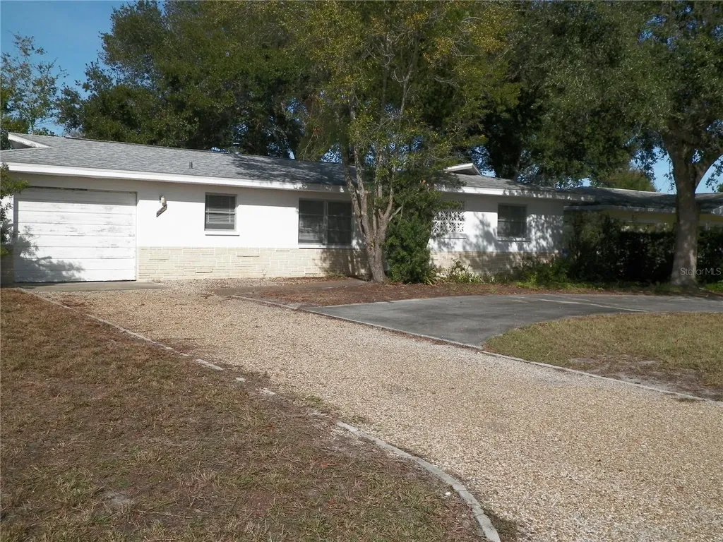 4431 16th Avenue N St Petersburg FL 33713