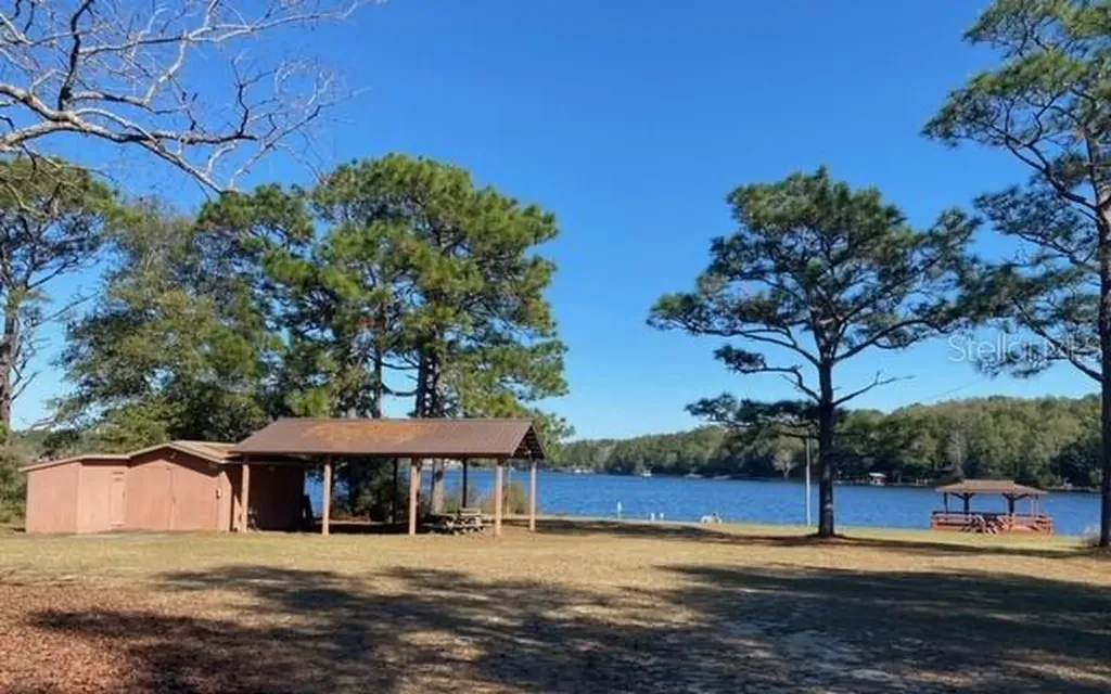 Lot 49 Defuniak Springs FL 32433