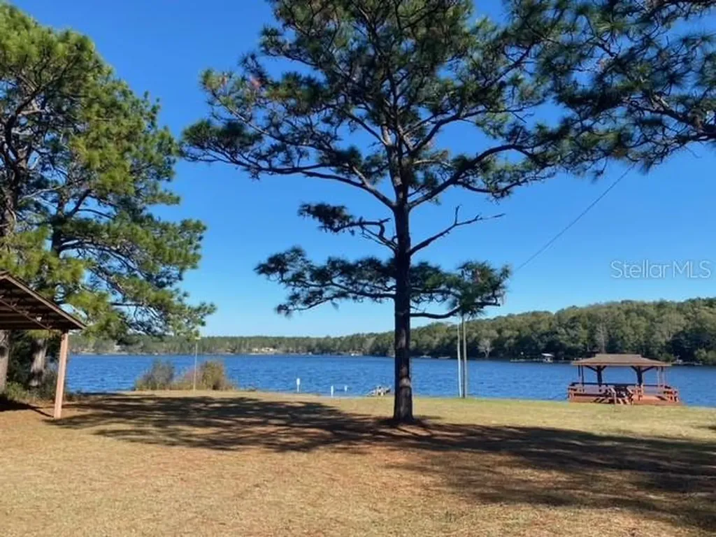 Lot 49 Defuniak Springs FL 32433