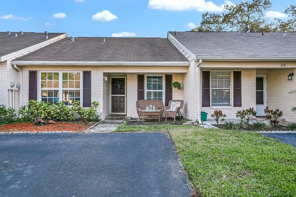 332 Cambria Court Safety Harbor FL 34695