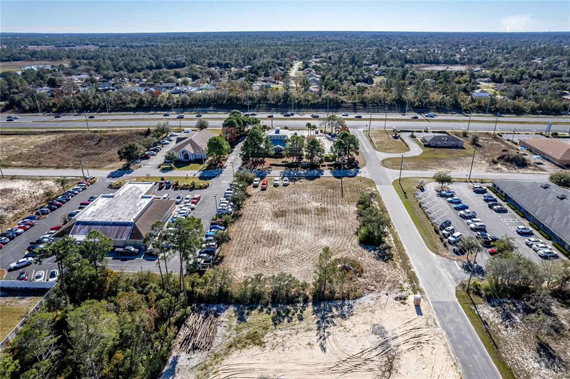 10201 Yale Avenue Weeki Wachee FL 34613