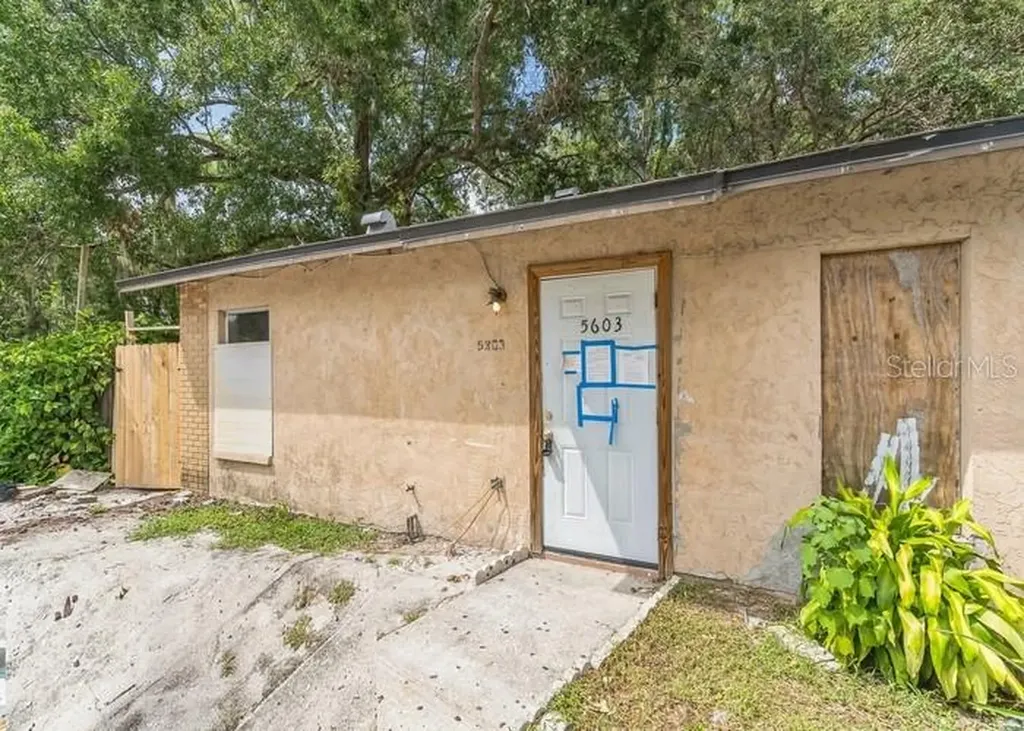 5603 5th Street E Bradenton FL 34203