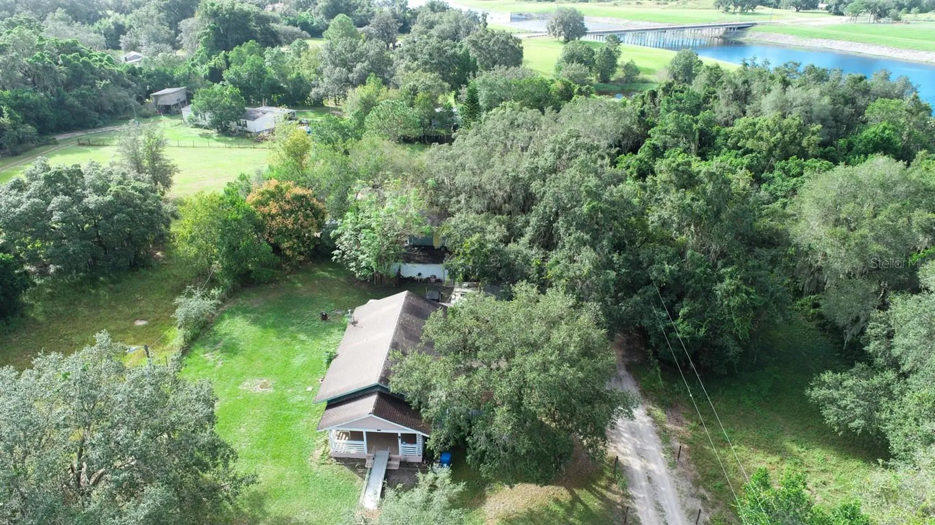 9358 Harney Road Thonotosassa FL 33592