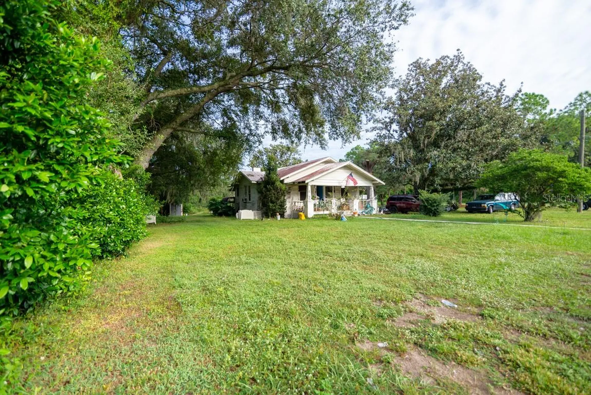 9358 Harney Road Thonotosassa FL 33592
