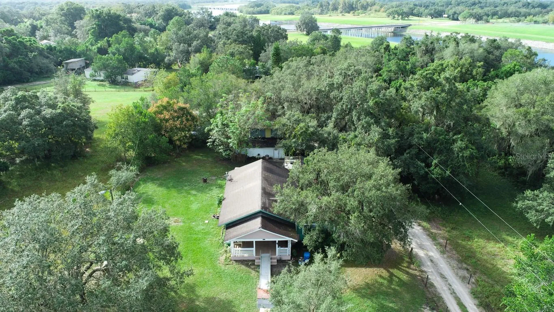 9358 Harney Road Thonotosassa FL 33592