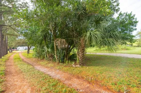 9358 Harney Road Thonotosassa FL 33592