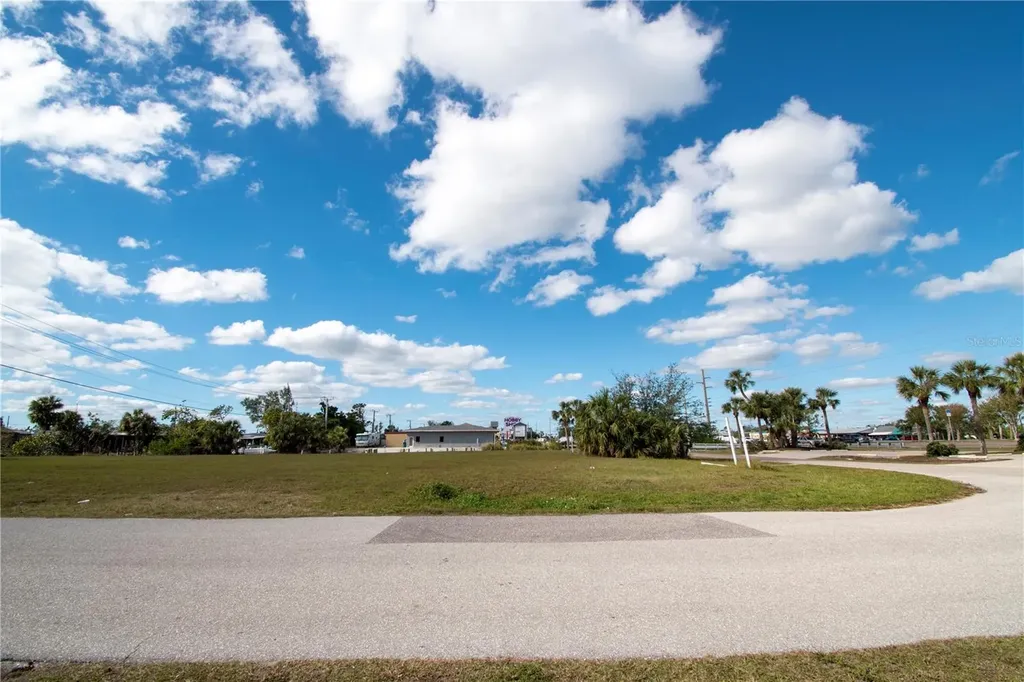 3859&3871 Tamiami Trail Port Charlotte FL 33952