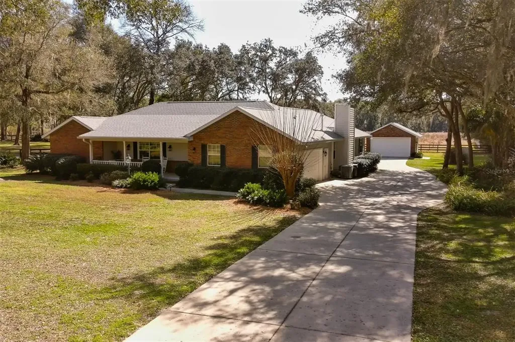 250 NW 42nd Street Ocala FL 34475