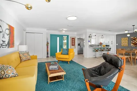 4149 38th Street S St Petersburg FL 33711