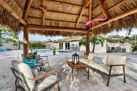 4149 38th Street S St Petersburg FL 33711