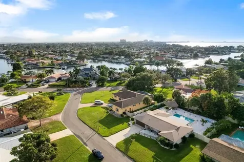 4149 38th Street S St Petersburg FL 33711